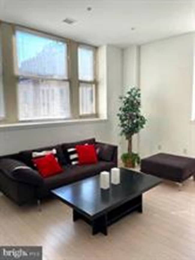 Photo - 1600 Arch St Unit 1904