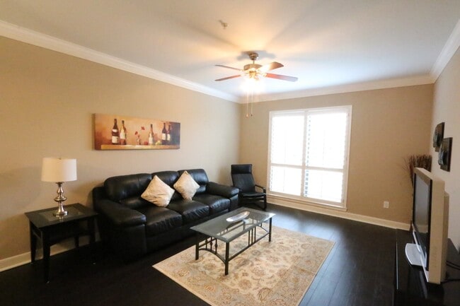 Photo - 2299 Lone Star Dr Unidad 240