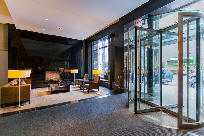 Photo - 60 E Monroe St Unidad 2603