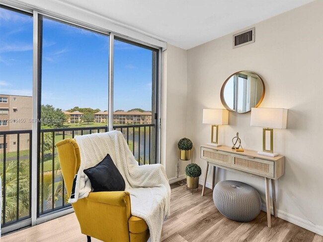 Photo - 7840 NW 50th St Unit 404