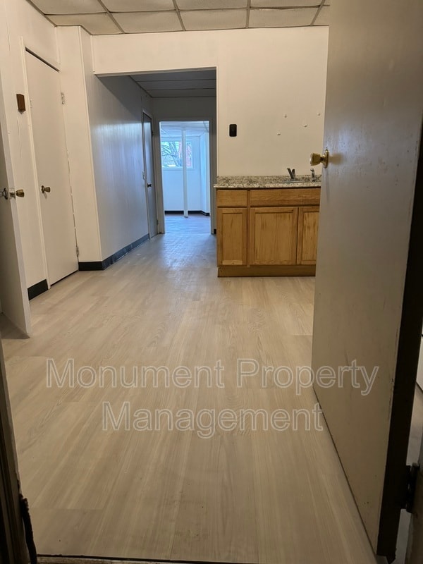 Photo - 8 E Church St