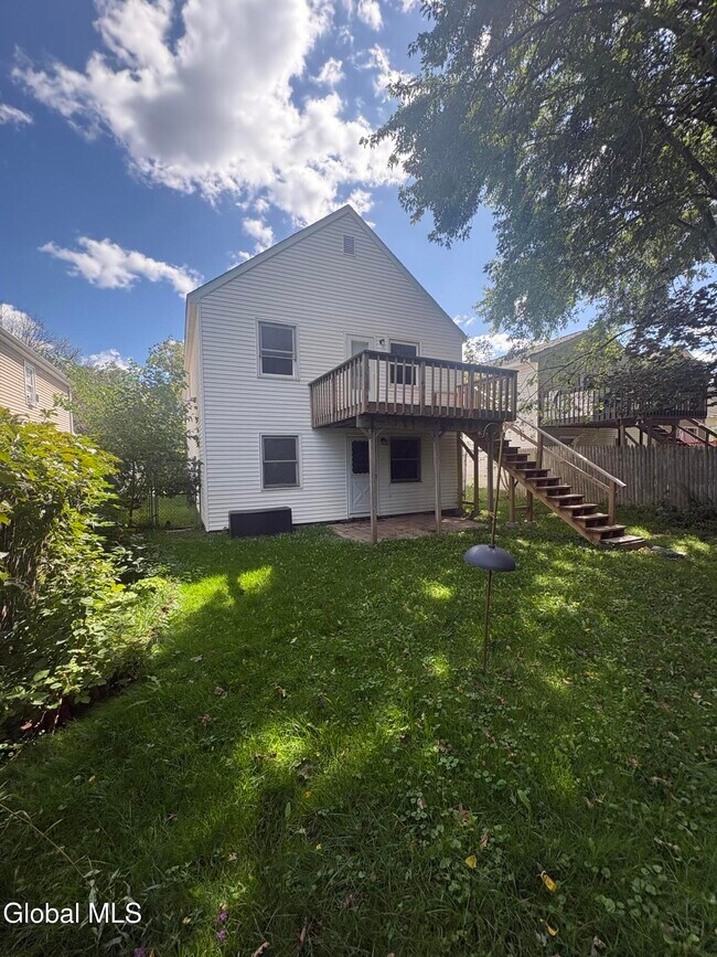 Photo - 30 Boenau St