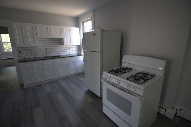 31 White St Unit 3