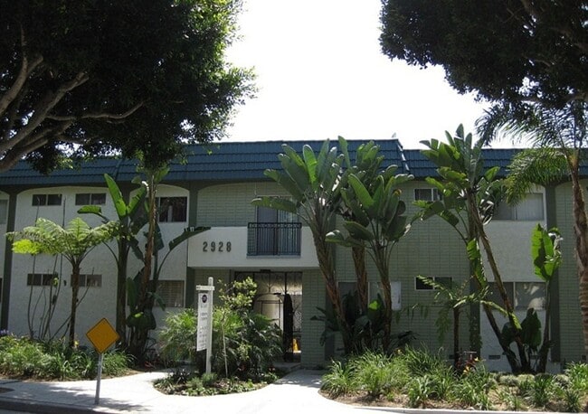 Photo - 4th St.-2928