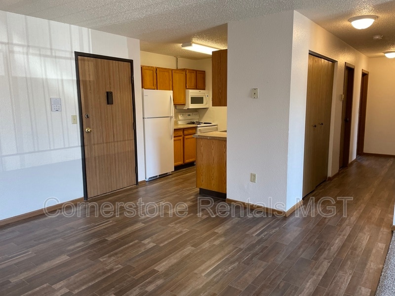 Photo - 1515 14th Ave E