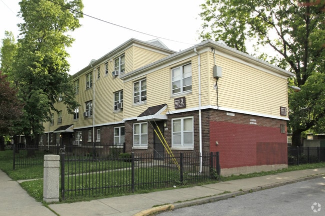 Beecher Terrace Phase II (0680)