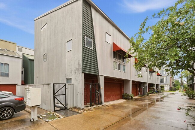 Photo - 6121 Gehring St