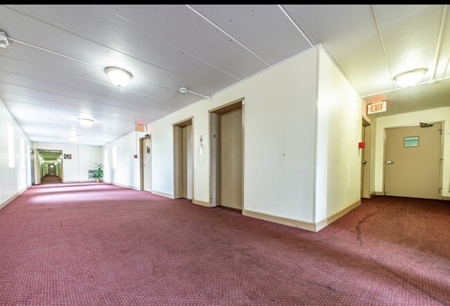 Photo - 300 S Roselle Rd Unit 307