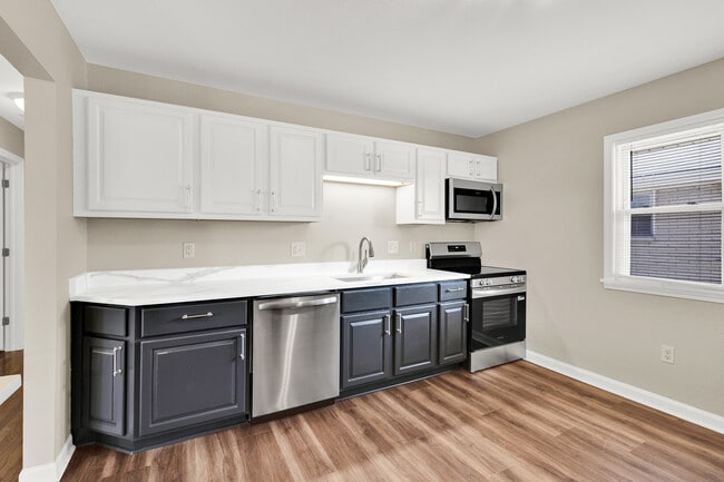 Photo - 3934 E Adams Ave Unit 3934 Upper