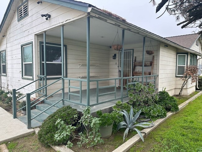 Photo - 14733 Jackson Ave