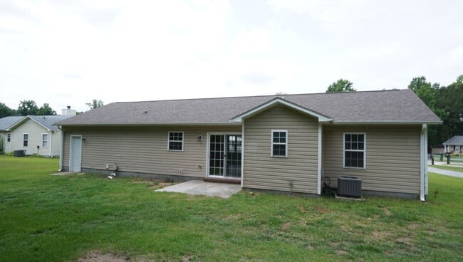 Photo - 116 Howell Dr