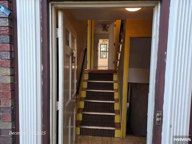 Photo - 174 Highland Cross