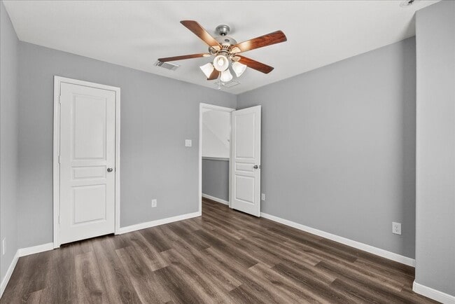 Photo - 207 Sea Breeze Dr