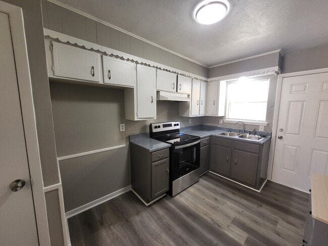 Photo - 2 bedroom 1 bath Townhome
