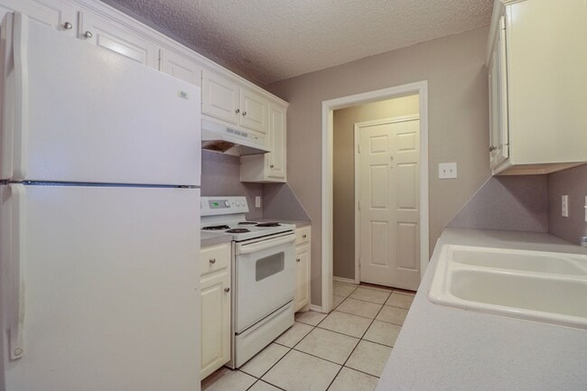 Photo - 2407 87th St Unidad B