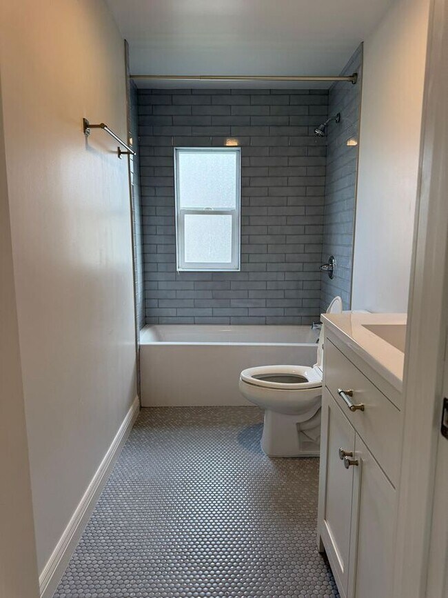 Photo - 169 Fair Oaks St Unit 09