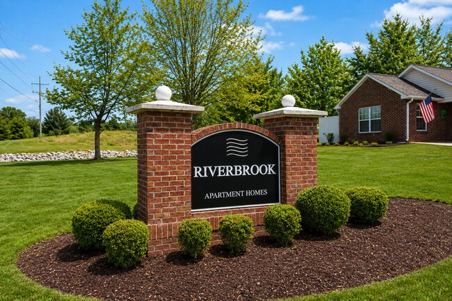 Main Sign - Riverbrook Luxury Apartments