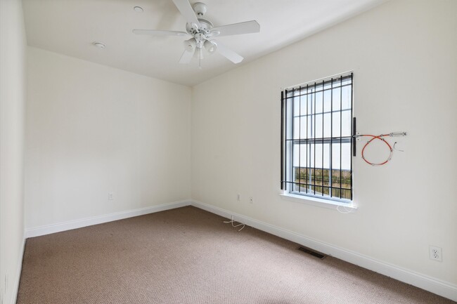 Photo - 1838 N 18th St Unit 1