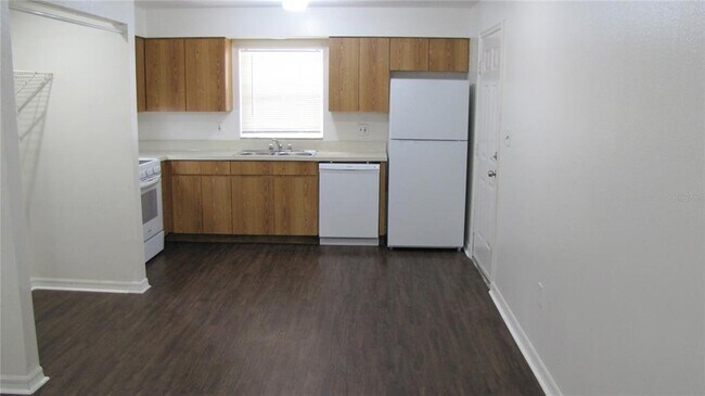 Photo - 3601 Temple St