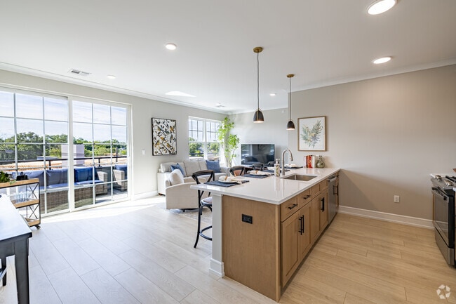 2BR, 2BA - 1,402SF - Kitchen/Dining Area