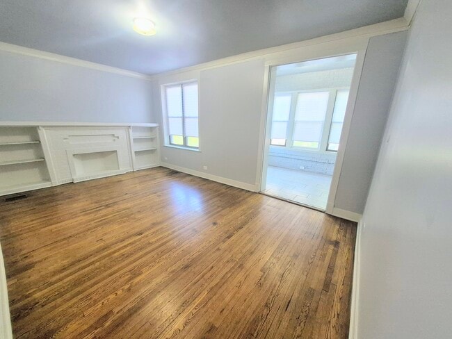 Photo - 6210 S Eberhart Ave Unit 1N
