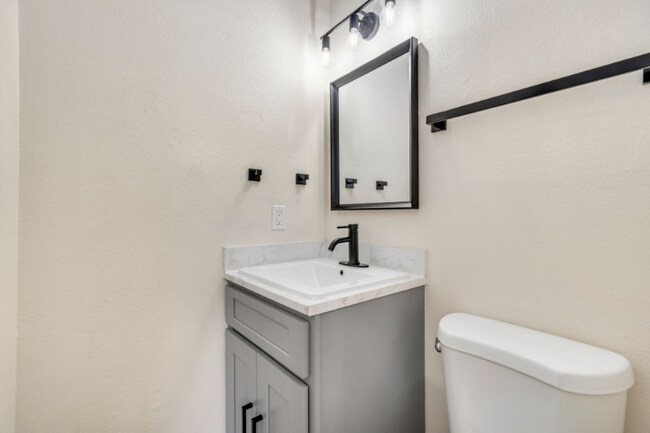 Photo - 1618 Banyan Dr Unit 1618 Banyan Dr #4