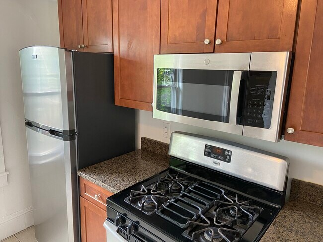 Photo - 24 Dunreath St Unit 2