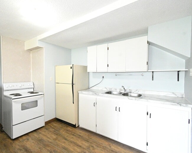 Photo - 1426 Nation Crescent