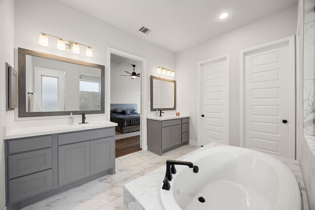 Photo - 2122 Germander Ln