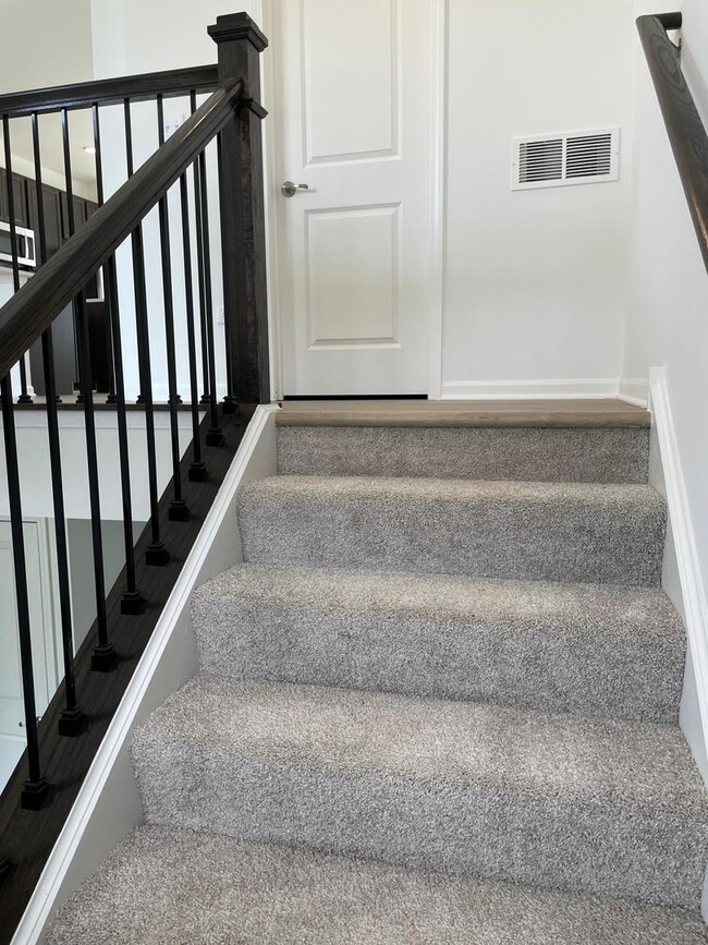 Photo - 14936 S McCarthy Cir