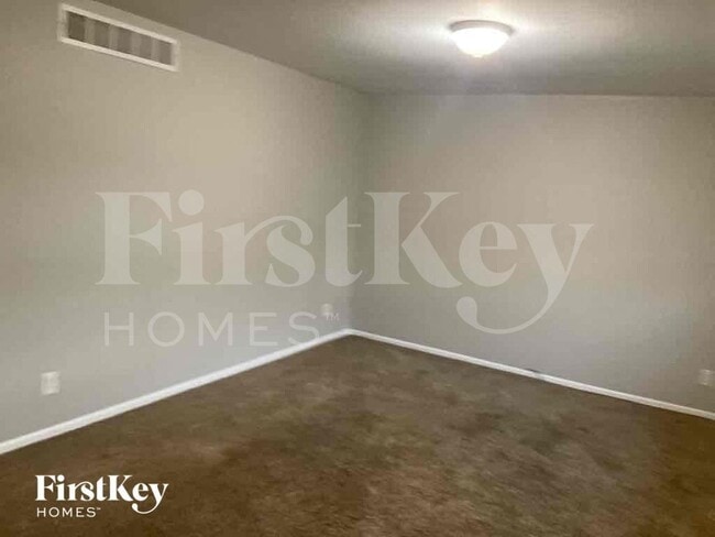 Photo - 1745 Pinebluff Ln