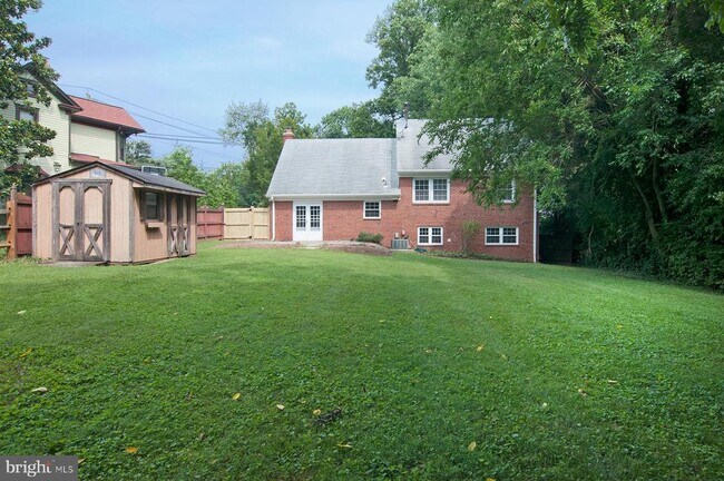 Photo - 5504 Beech Ave