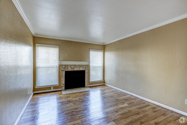 2BR, 1 1/2BA - 1,008SF - Living Room