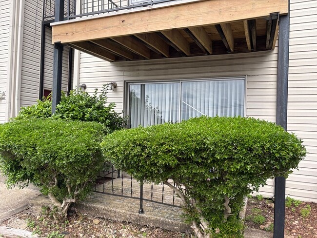 For Rent - For Rent House