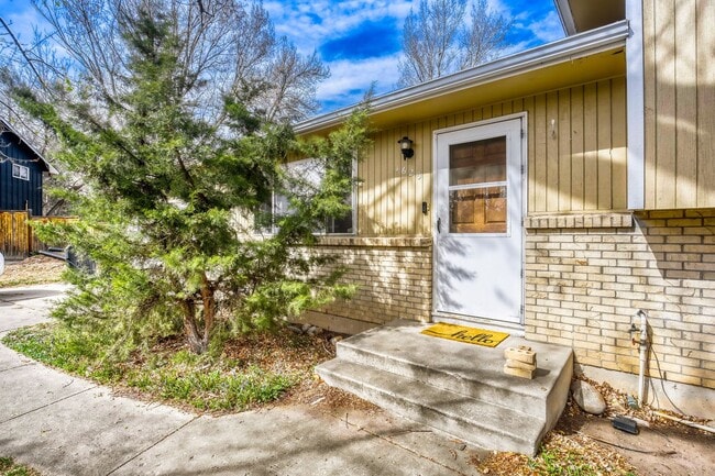 Photo - Spacious Cul-de-Sac Home Near CSU