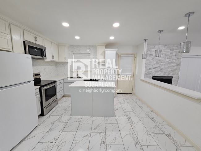 Photo - Gorgeous One Story Home in Sugar Land, TX