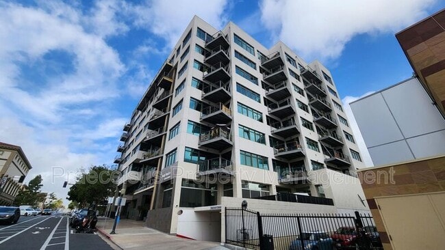 Building Photo - 1551 Fourth Ave