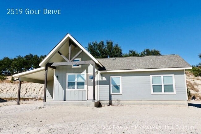 Building Photo - 2519 Golf Dr