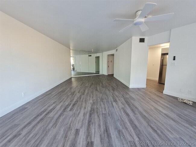 6911 Environ Blvd Unit 2M
