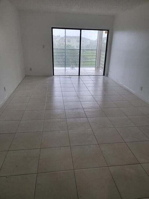 Photo - 9273 SW 8th St Unit 419