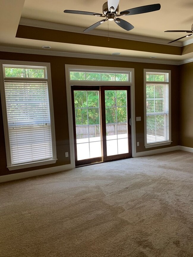 Photo - 102 Valley Chase Dr