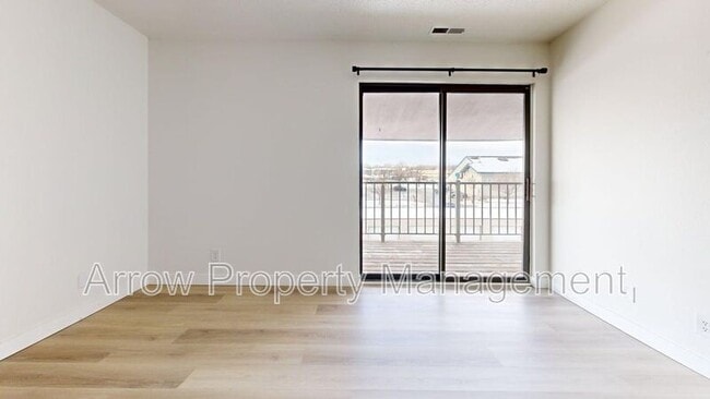 Photo - 201 E Arbor Ave