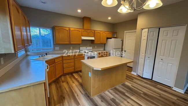 Photo - 3 BD I 2.5 BA Home - Fairview