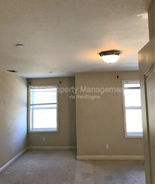 Photo - 1421 N First St Unidad 203