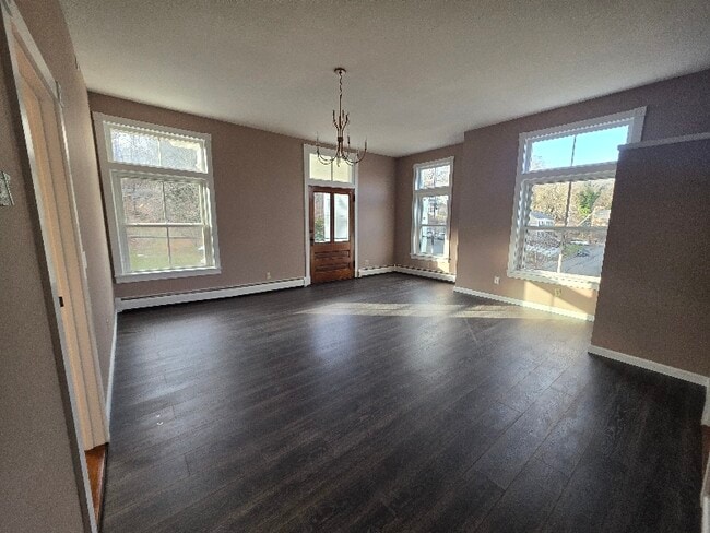 Photo - 296 Main St Unit 2