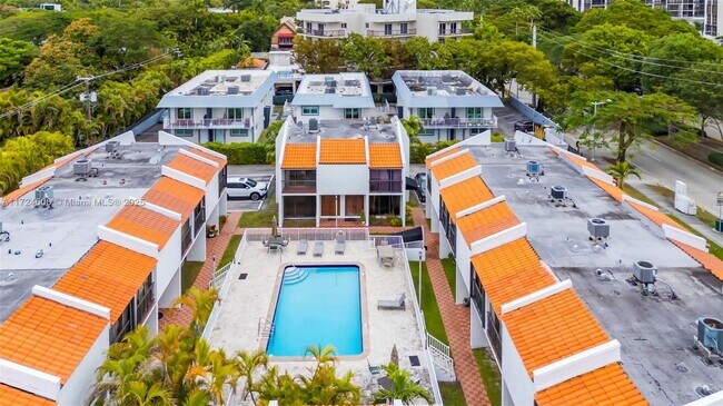 1990 Brickell Ave Unit G