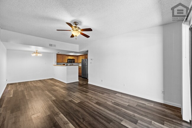 Photo - 2Bed/2Bath Condo at Thunderbird Rd/59th Ave! Ready for Immediate Move-In! Unit 2076