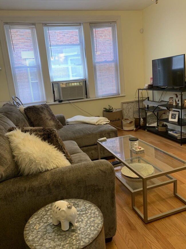 Photo - 5 Braemore Rd Unidad 9 Rental