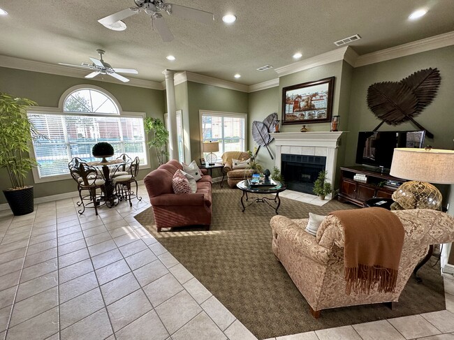 Clubhouse - The Ridge at Meadowlake Apartments