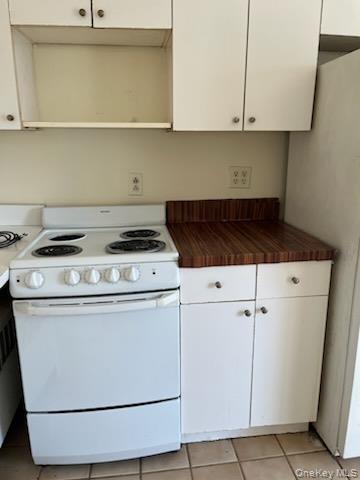 Photo - 117 Blydenburgh Ave Unit B